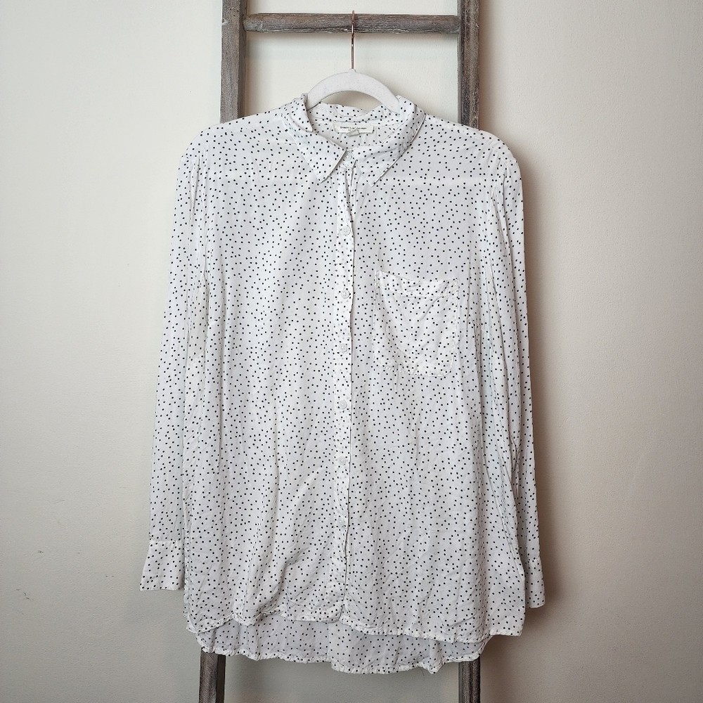 ⭐️40% Off⭐️ beachlunchlounge Button Down Blouse